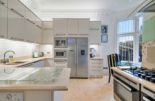 Frognal and Fitzjohns House | 180 m² House ∙ 3 bedrooms ∙ 6 guests