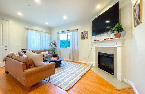 Ontario Apartment | 182 m² Apartment ∙ 4 bedrooms ∙ 9 guests