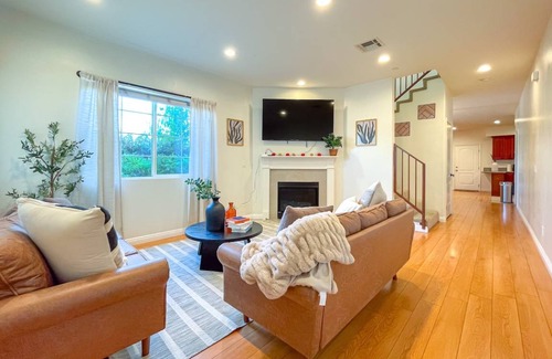 Ontario Apartment | 182 m² Apartment ∙ 4 bedrooms ∙ 9 guests