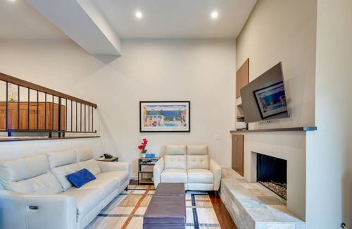 Beverly Hills Apartment | 185 m² Apartment ∙ 3 bedrooms ∙ 7 guests