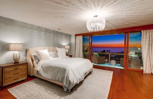 Cardiff-by-the-Sea House | 186 m² House ∙ 2 bedrooms ∙ 5 guests
