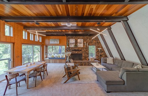 Salyer House | 186 m² House ∙ 2 bedrooms ∙ 9 guests