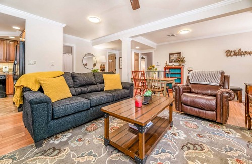 Woodlands House | 186 m² House ∙ 3 bedrooms ∙ 8 guests
