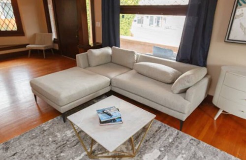 Inglewood House | 188 m² House ∙ 2 bedrooms ∙ 4 guests