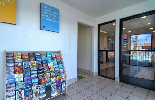 Southwest Anaheim Hotel | 19 m² Hotel ∙ 127 guests