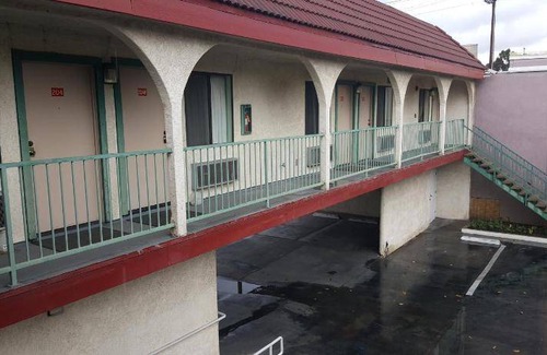 North Long Beach Hotel | 19 m² Motel ∙ 127 guests