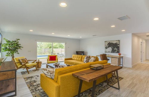 Hermosa Village House | 192 m² House ∙ 5 bedrooms ∙ 13 guests