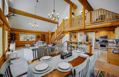 Frazier Park House | 195 m² House ∙ 3 bedrooms ∙ 9 guests