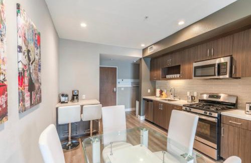West Hollywood Apartment | 2 Bedroom New Luxury Apt West Hollywood na