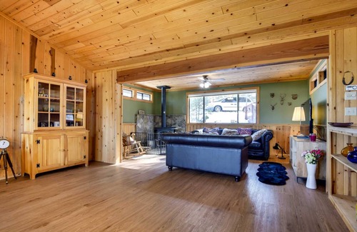 Pine Mountain Club House | 201 m² House ∙ 4 bedrooms ∙ 12 guests