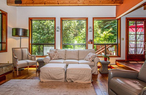 Cazadero House | 201 m² House ∙ 4 bedrooms ∙ 8 guests