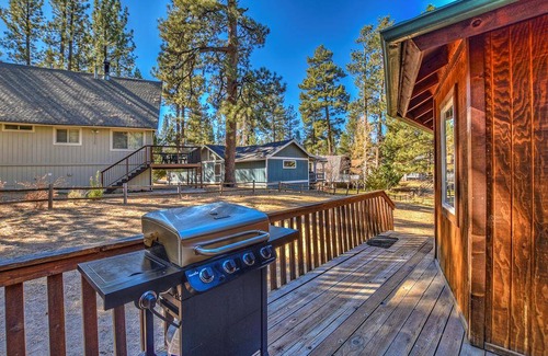 Eagle Mountain Estates Cabin | 203 m² Cabin ∙ 4 bedrooms ∙ 11 guests