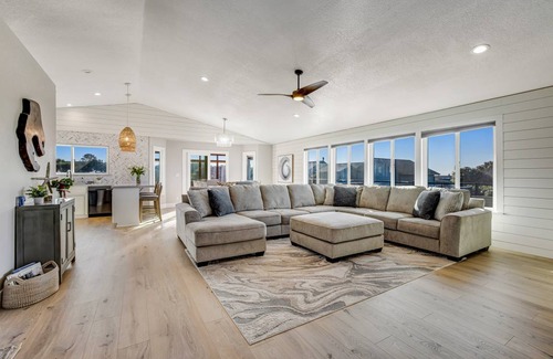 Fort Bragg House | 203 m² House ∙ 3 bedrooms ∙ 10 guests