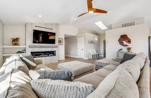 Fort Bragg House | 203 m² House ∙ 3 bedrooms ∙ 10 guests
