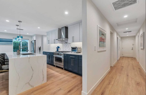 Bixby Knolls House | 207 m² House ∙ 3 bedrooms ∙ 6 guests