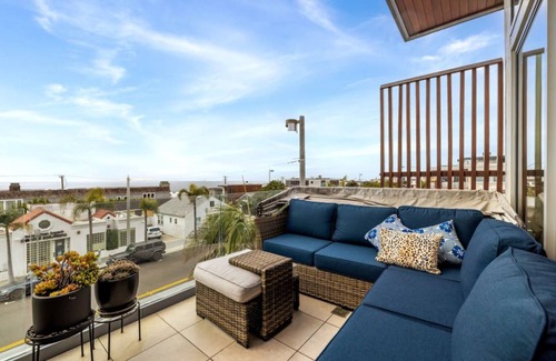 The Strand House | 223 m² House ∙ 3 bedrooms ∙ 6 guests
