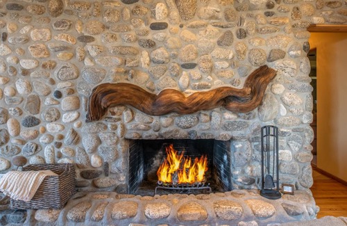 Carmel Highlands House | 228 m² House ∙ 3 bedrooms ∙ 6 guests