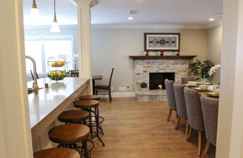 Hermosa Village House | 228 m² House ∙ 6 bedrooms ∙ 15 guests