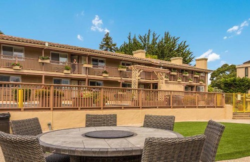 Munras Avenue Hotel | 23 m² Hotel ∙ 6 guests