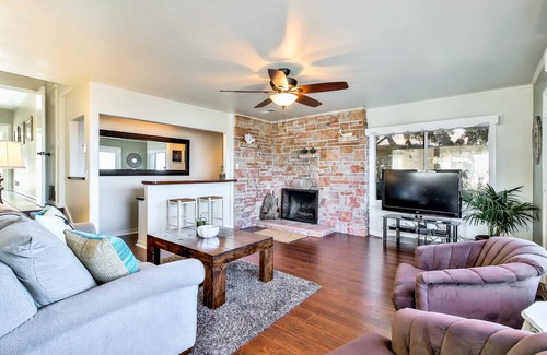 Monterey House | 232 m² House ∙ 4 bedrooms ∙ 7 guests