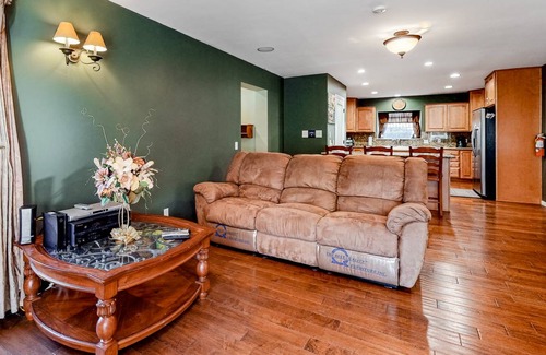 Arrowbear Lake House | 234 m² House ∙ 5 bedrooms ∙ 8 guests