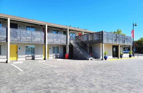 Newhall Hotel | 26 m² Motel ∙ 4 guests