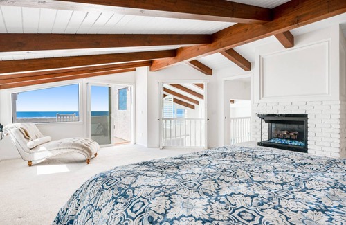 Hollywood Beach House | 274 m² House ∙ 3 bedrooms ∙ 8 guests