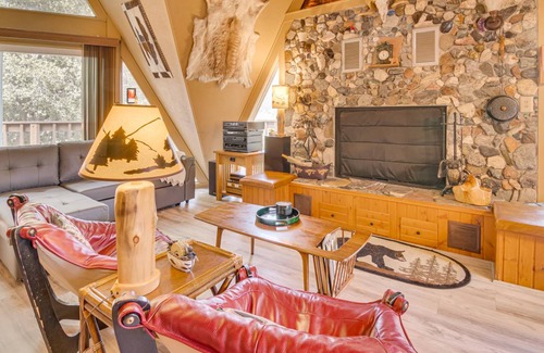 Pine Mountain Club House | 278 m² House ∙ 3 bedrooms ∙ 11 guests
