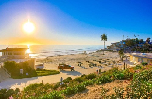 Leucadia House | 279 m² House ∙ 3 bedrooms ∙ 7 guests