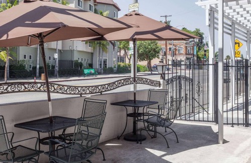 Downtown Los Angeles Hotel | 28 m² Hotel ∙ 127 guests