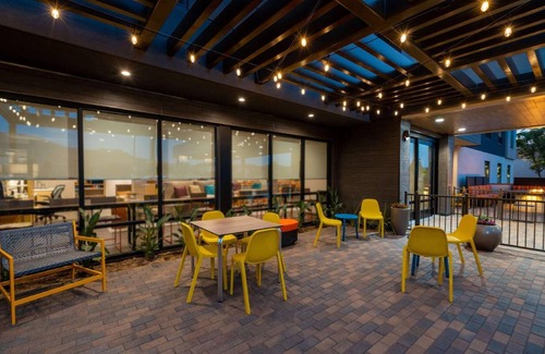 Corona Hotel | 28 m² Hotel ∙ 127 guests