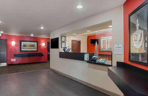 Lake Forest Hotel | 28 m² Hotel ∙ 127 guests