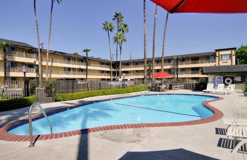 East Whittier Hotel | 28 m² Motel ∙ 6 guests