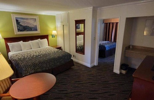 South Redondo Hotel | 29 m² Motel ∙ 2 bedrooms ∙ 127 guests