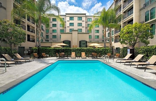Old Pasadena Hotel | 3-Star Hotel ∙ Courtyard by Marriott Los Angeles Pasadena Old Town