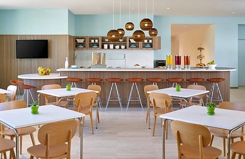 Palmdale Hotel | 3-Star Hotel ∙ Element Palmdale