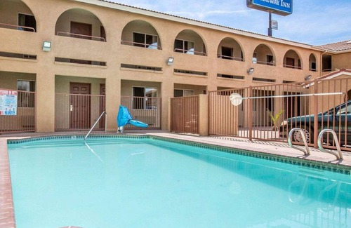 Delano Hotel | 30 m² Hotel ∙ 127 guests