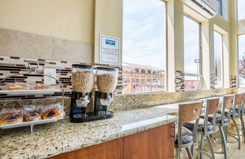 Delano Hotel | 30 m² Hotel ∙ 127 guests