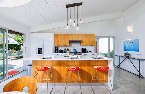 Racquet Club Estates House | 30+ Stay! Gorgeous Vacation Home W/Pool/Spa/Firepit