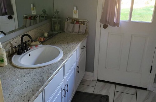 Yucaipa House | 302 m² House ∙ 1 bedroom ∙ 1 guest