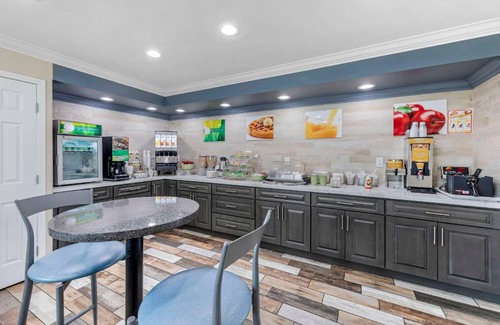 Kettleman City Hotel | 31 m² Hotel ∙ 6 guests