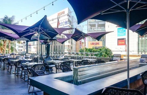 Downtown Los Angeles Hotel | 315 m² Hotel ∙ 127 guests