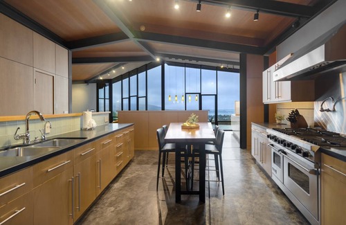 Carmel Other | 316 m² Accommodation ∙ 3 bedrooms ∙ 7 guests