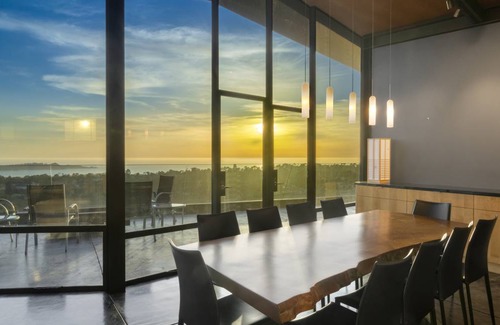 Carmel Other | 316 m² Accommodation ∙ 3 bedrooms ∙ 7 guests