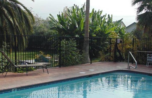 Lemon Cove Bed & Breakfast | 32 m² Bed and breakfast ∙ 4 guests