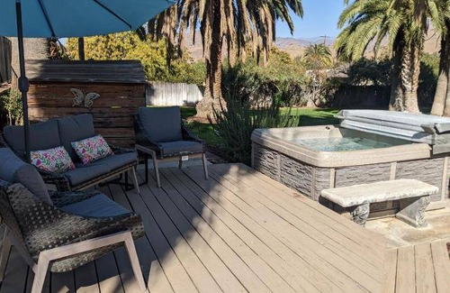 Lemon Cove Bed & Breakfast | 32 m² Bed and breakfast ∙ 4 guests