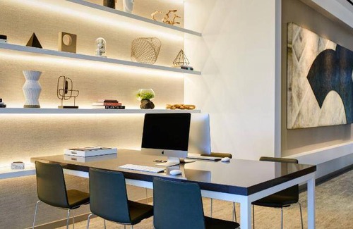 Airport Area Hotel | 32 m² Hotel ∙ 4 guests