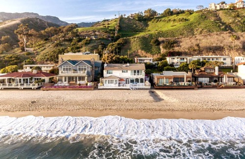 Eastern Malibu House | 325 m² House ∙ 4 bedrooms ∙ 8 guests