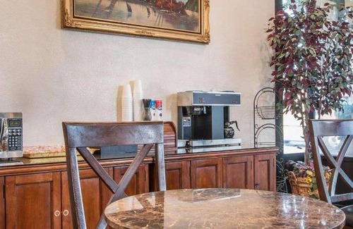 La Sierra Hotel | 33 m² Hotel ∙ 2 bedrooms ∙ 127 guests