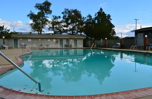 Ukiah Resort | 33 m² Resort ∙ 10 guests